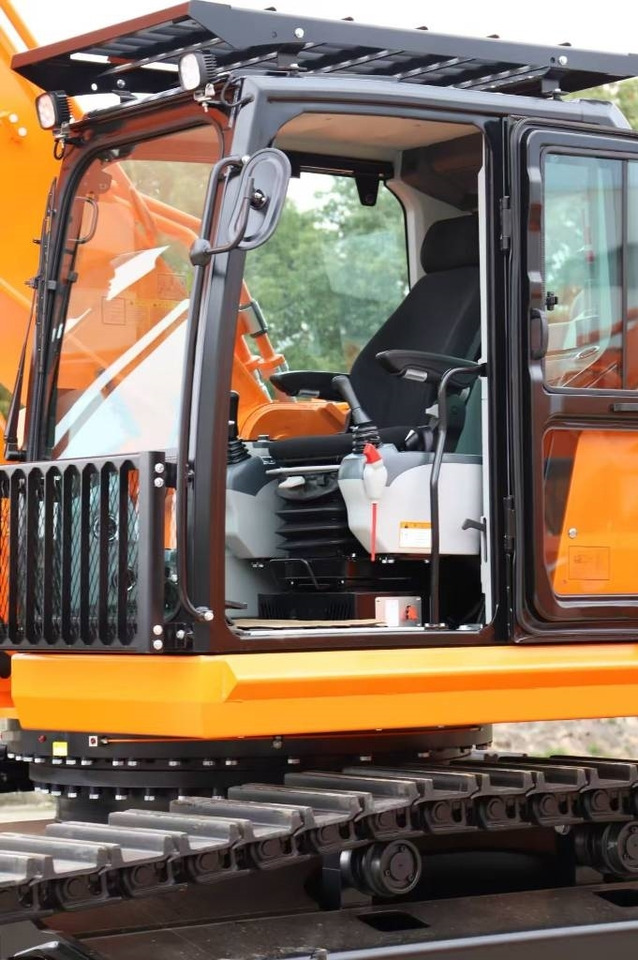 Lonking LG 6306 G4 ,100% NEW MACHINE - Багер гасеничар: слика 2 Lonking LG 6306 G4 ,100% NEW MACHINE - Багер гасеничар: слика 2