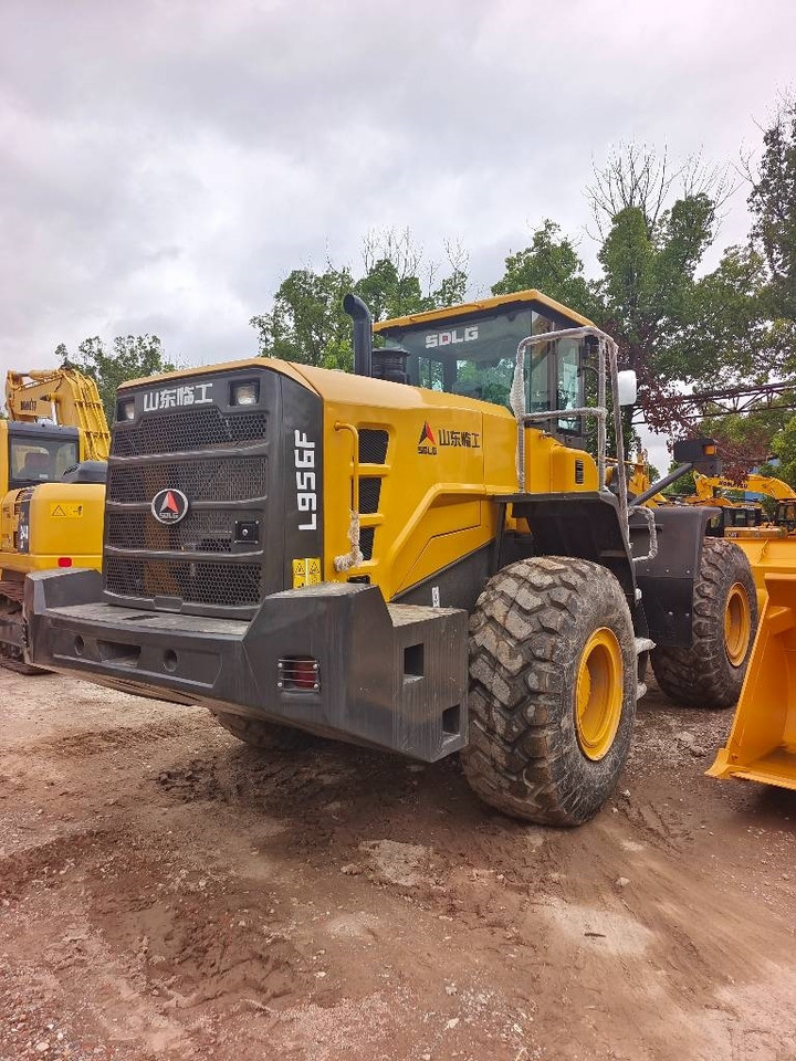 SDLG 956F - Натоварувач на тркала: слика 2 SDLG 956F - Натоварувач на тркала: слика 2