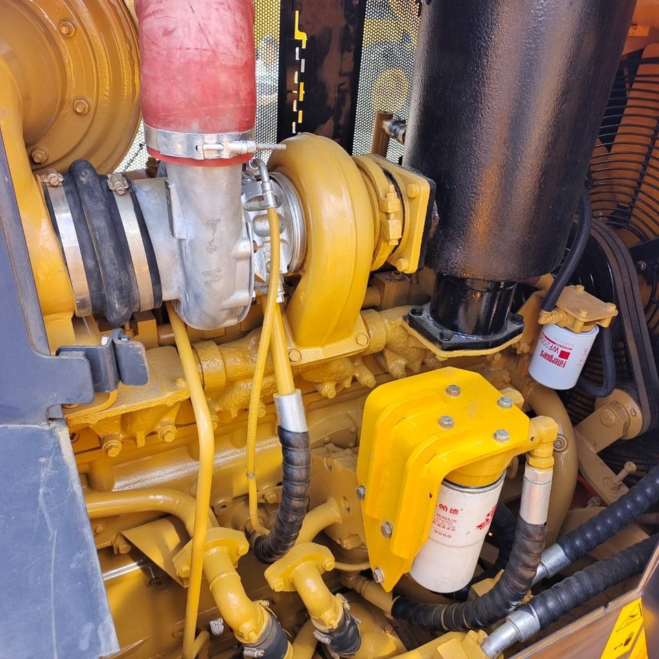 Shantui SD 32 - Багер гасеничар: слика 5 Shantui SD 32 - Багер гасеничар: слика 5