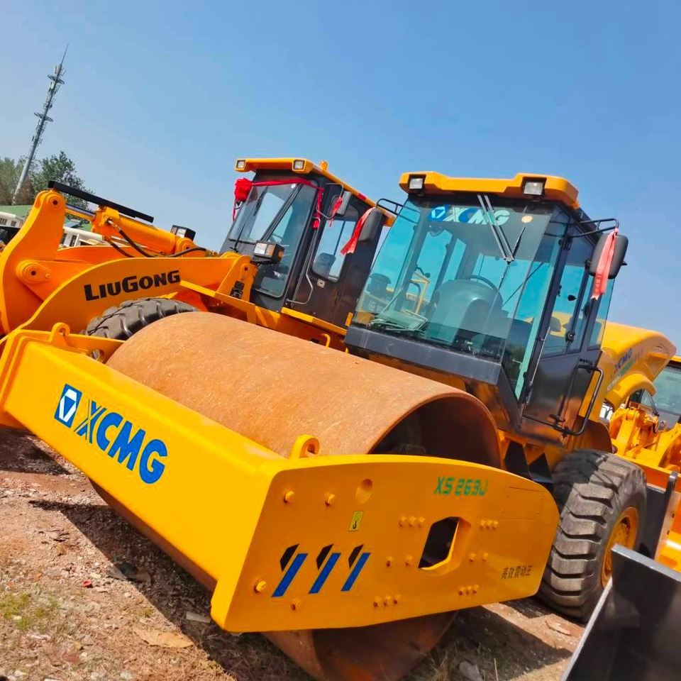 XCMG XS263J - Компактор: слика 1 XCMG XS263J - Компактор: слика 1