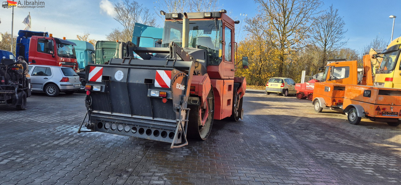 Bomag BW 174 AD2 | 12 t | Splitstreuer | Vibrator | Voll funktionsfähig - Ваљак: слика 1 Bomag BW 174 AD2 | 12 t | Splitstreuer | Vibrator | Voll funktionsfähig - Ваљак: слика 1
