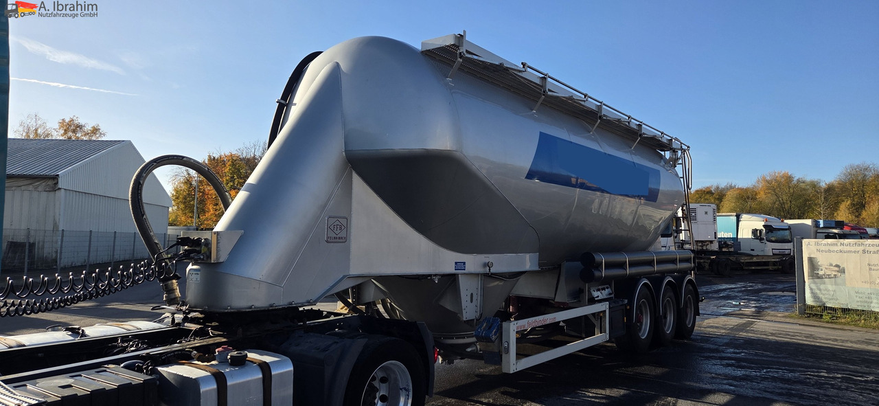 Feldbinder EUT 40.3 Liftachse, Scheibenbremse Topzustand | einsatzbereit - Полуприколка силос: слика 1 Feldbinder EUT 40.3 Liftachse, Scheibenbremse Topzustand | einsatzbereit - Полуприколка силос: слика 1