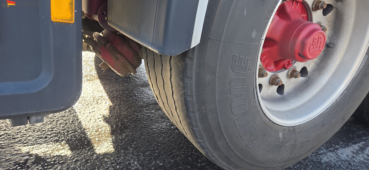 Feldbinder EUT 40.3 Liftachse, Scheibenbremse Topzustand | einsatzbereit - Полуприколка силос: слика 5 Feldbinder EUT 40.3 Liftachse, Scheibenbremse Topzustand | einsatzbereit - Полуприколка силос: слика 5