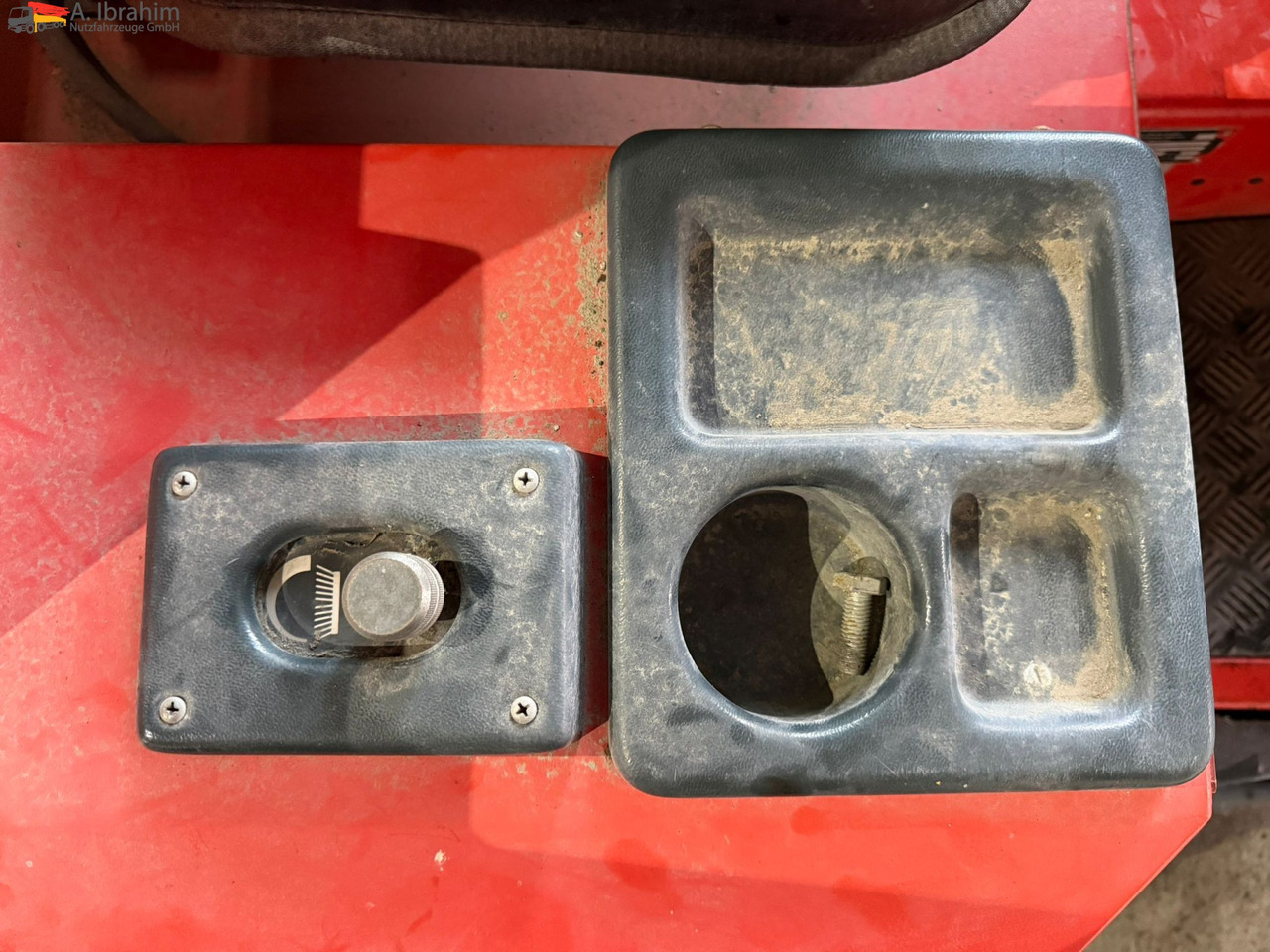 Hako Jonas 1450 V | 13 KW | 541 Betriebsstunden - Возило за метење: слика 4 Hako Jonas 1450 V | 13 KW | 541 Betriebsstunden - Возило за метење: слика 4