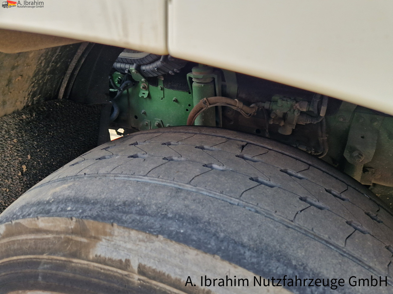 Daf CF 400 FT PTO für Kompressor Standklima, fehlerfrei - Камион влекач: слика 2 Daf CF 400 FT PTO für Kompressor Standklima, fehlerfrei - Камион влекач: слика 2