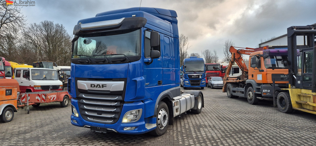 Daf XF450 FT Retarder, sehr sauber - Камион влекач: слика 1 Daf XF450 FT Retarder, sehr sauber - Камион влекач: слика 1