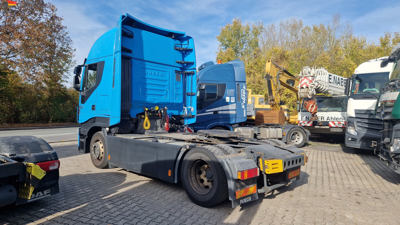Iveco Stralis 460 Vollspoiler 3x vorhanden - Камион влекач: слика 3 Iveco Stralis 460 Vollspoiler 3x vorhanden - Камион влекач: слика 3