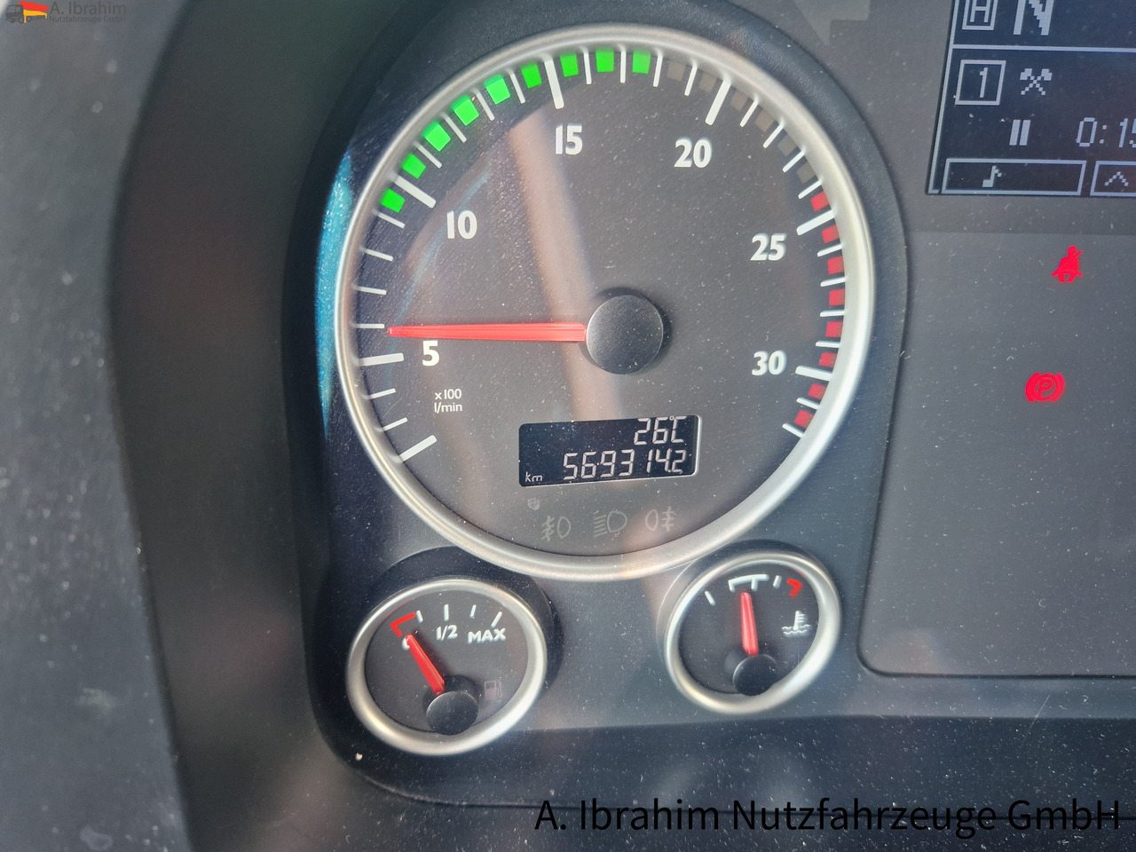 MAN TGS 18.400 PTO für Kompressor 3x vorhanden, sehr sauber, - Камион влекач: слика 5 MAN TGS 18.400 PTO für Kompressor 3x vorhanden, sehr sauber, - Камион влекач: слика 5