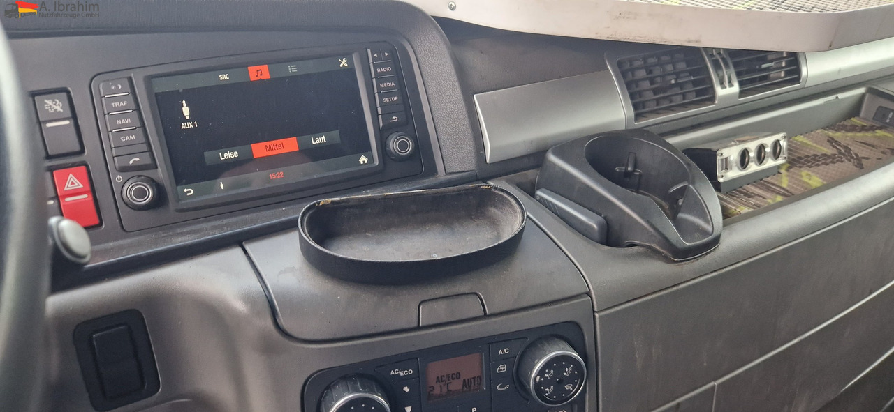 MAN TGX 18.480 Kipphydraulik, Retarder Standklima - Камион влекач: слика 2 MAN TGX 18.480 Kipphydraulik, Retarder Standklima - Камион влекач: слика 2