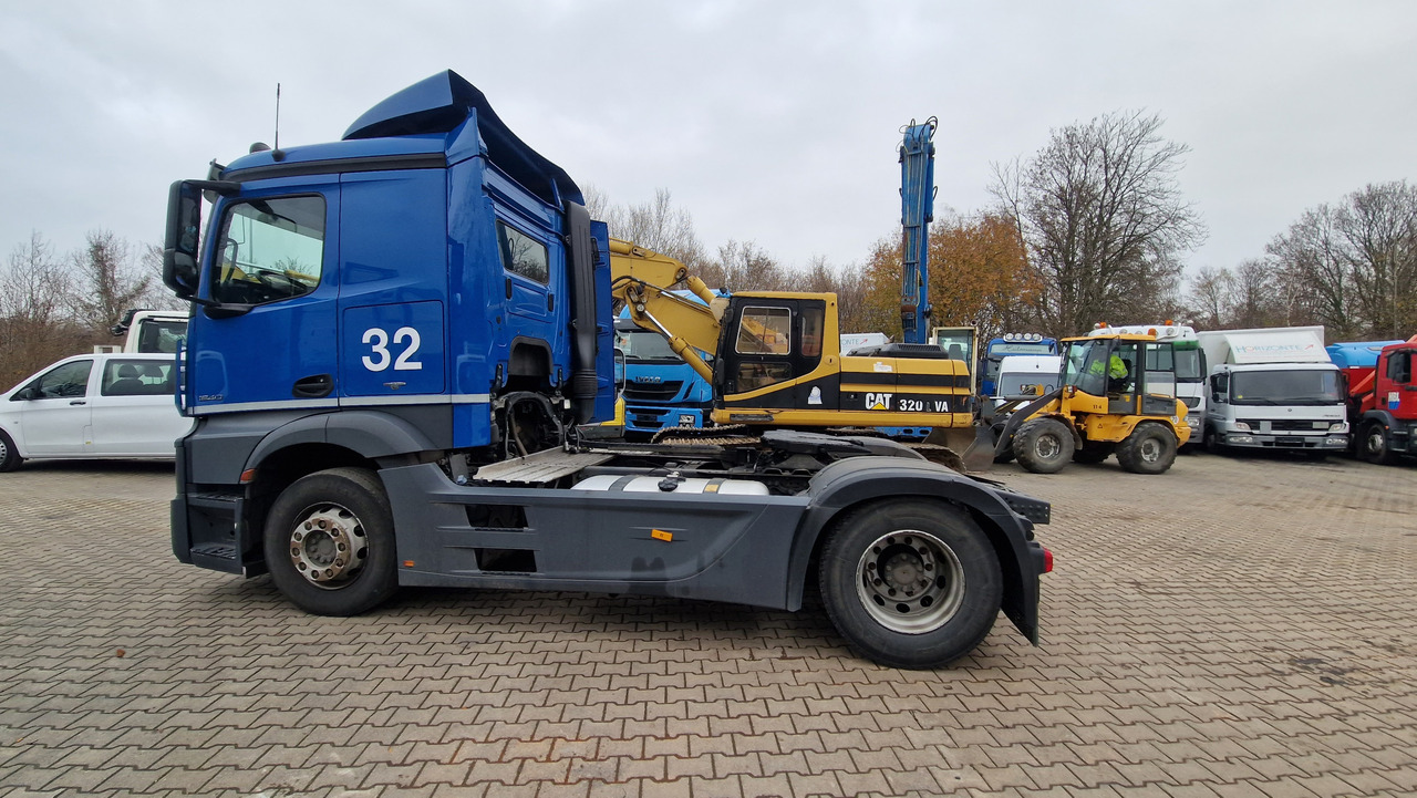 Лизинг на Mercedes-Benz 1840 Klima, Retarder, Kamera deutsches Fahrzeug Mercedes-Benz 1840 Klima, Retarder, Kamera deutsches Fahrzeug: слика 13 Лизинг на Mercedes-Benz 1840 Klima, Retarder, Kamera deutsches Fahrzeug Mercedes-Benz 1840 Klima, Retarder, Kamera deutsches Fahrzeug: слика 13