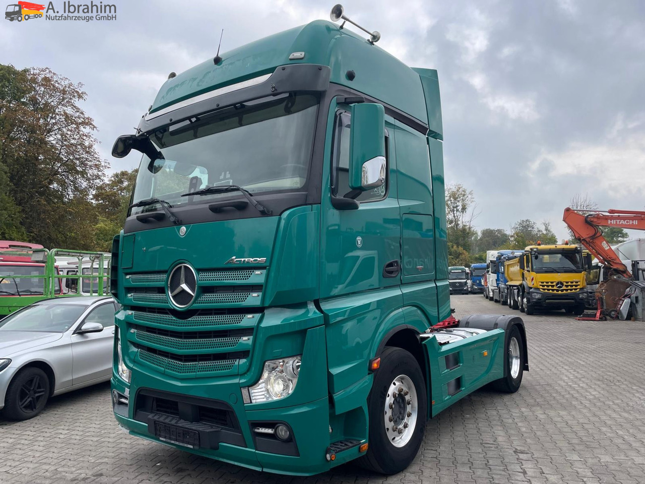 Mercedes-Benz Actros 1845 Kipphydraulik | Megaspace | Retarder | Kühlschrank | Klima - Камион влекач: слика 1 Mercedes-Benz Actros 1845 Kipphydraulik | Megaspace | Retarder | Kühlschrank | Klima - Камион влекач: слика 1