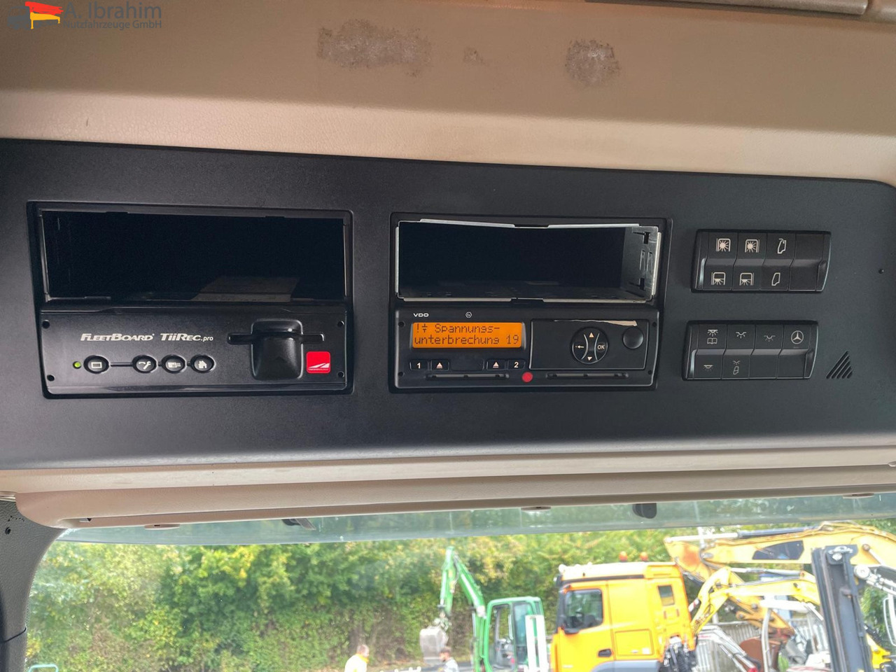 Mercedes-Benz Actros 1845 Kipphydraulik | Retarder | BigSpace | Kühlschrank | Klima - Камион влекач: слика 2 Mercedes-Benz Actros 1845 Kipphydraulik | Retarder | BigSpace | Kühlschrank | Klima - Камион влекач: слика 2