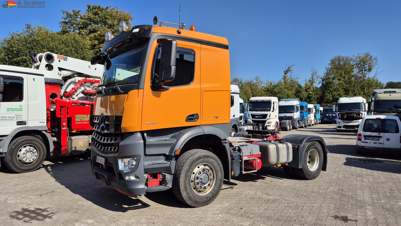 Mercedes-Benz DB 1840 H 4x4 Hydrodrive - Камион влекач: слика 1 Mercedes-Benz DB 1840 H 4x4 Hydrodrive - Камион влекач: слика 1