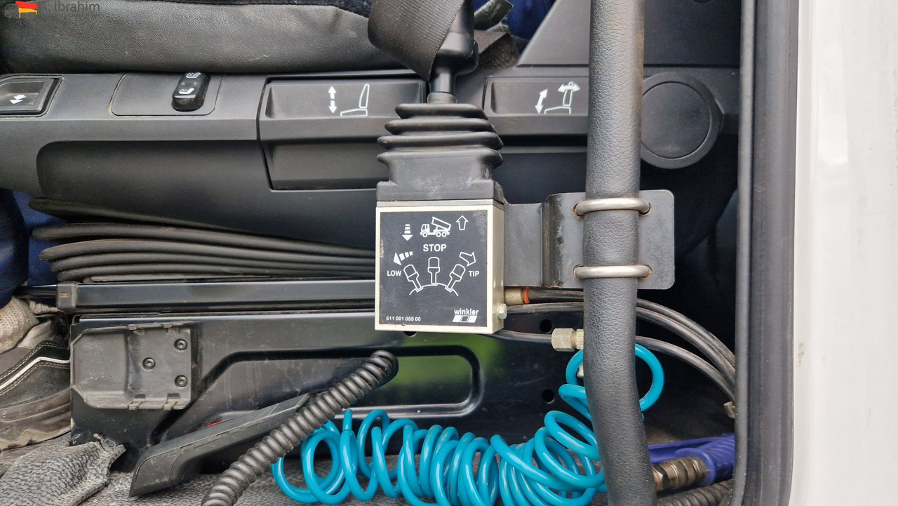 Mercedes-Benz DB 1842, Kipphydraulik - Камион влекач: слика 3 Mercedes-Benz DB 1842, Kipphydraulik - Камион влекач: слика 3