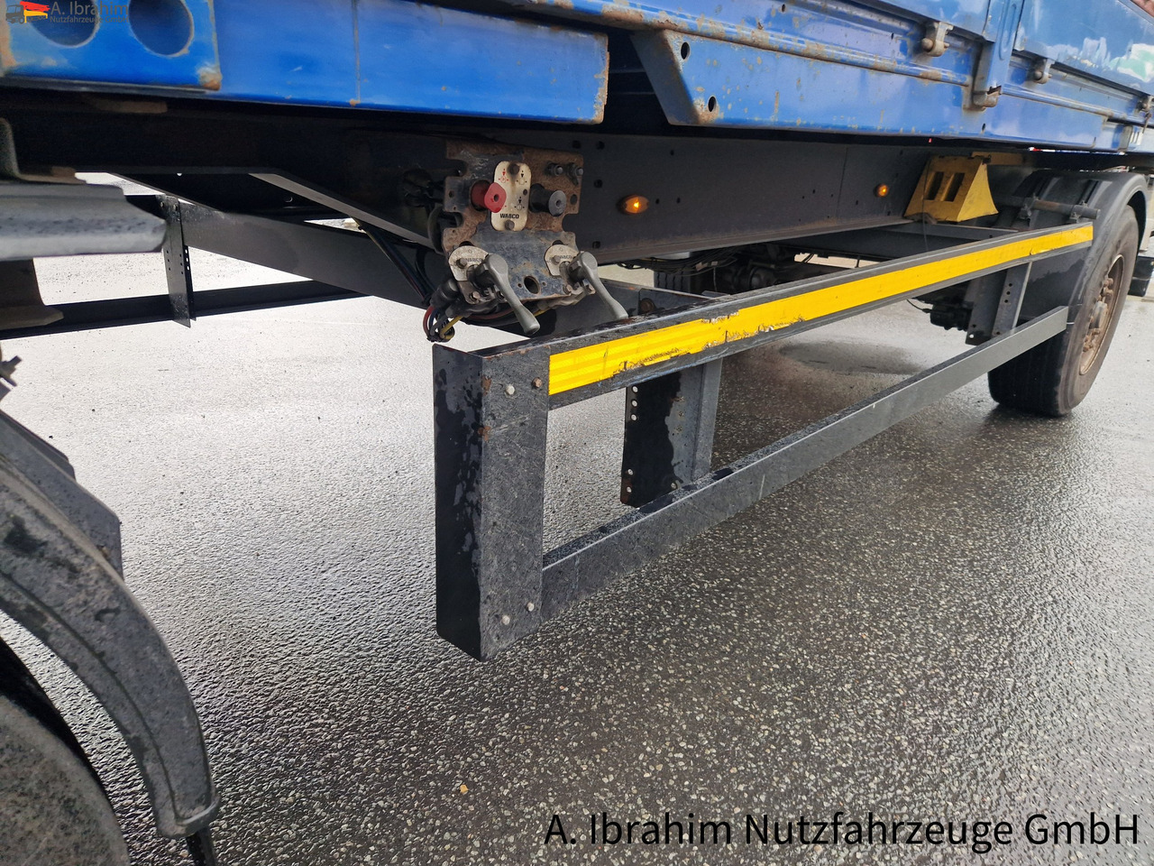 Kögel AW18 - Транспортер на контејнер/ Приколка со променливо тело: слика 2 Kögel AW18 - Транспортер на контејнер/ Приколка со променливо тело: слика 2