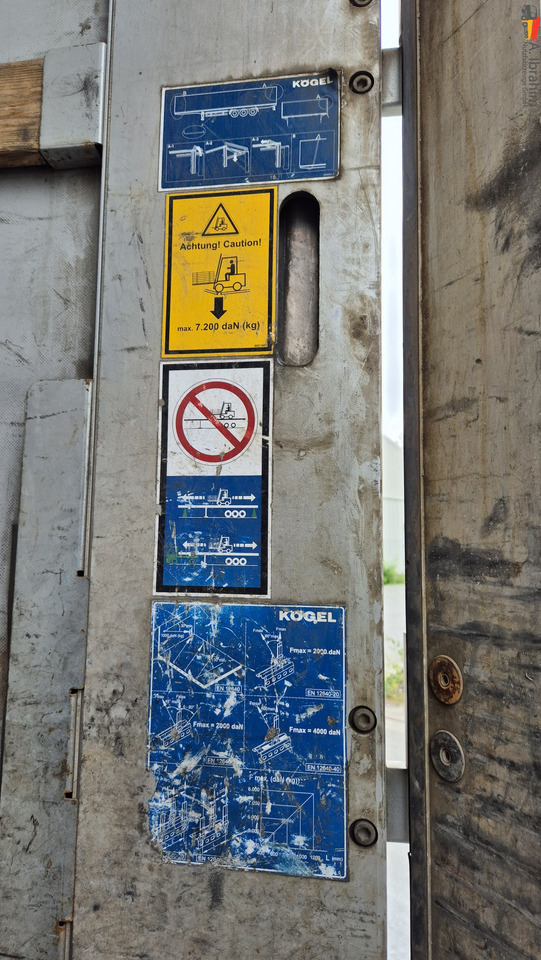 Kögel SN24 Standard, neutrale Plane Edscha, XXL Zertifikat - Полуприколка со церада: слика 2 Kögel SN24 Standard, neutrale Plane Edscha, XXL Zertifikat - Полуприколка со церада: слика 2