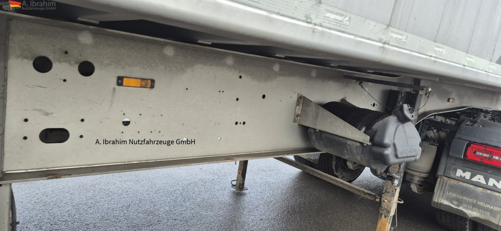 Langendorf SK39A0100A Unfallschaden!! hat gelegen. fahrbereit !!! - Кипер полуприколка: слика 2 Langendorf SK39A0100A Unfallschaden!! hat gelegen. fahrbereit !!! - Кипер полуприколка: слика 2