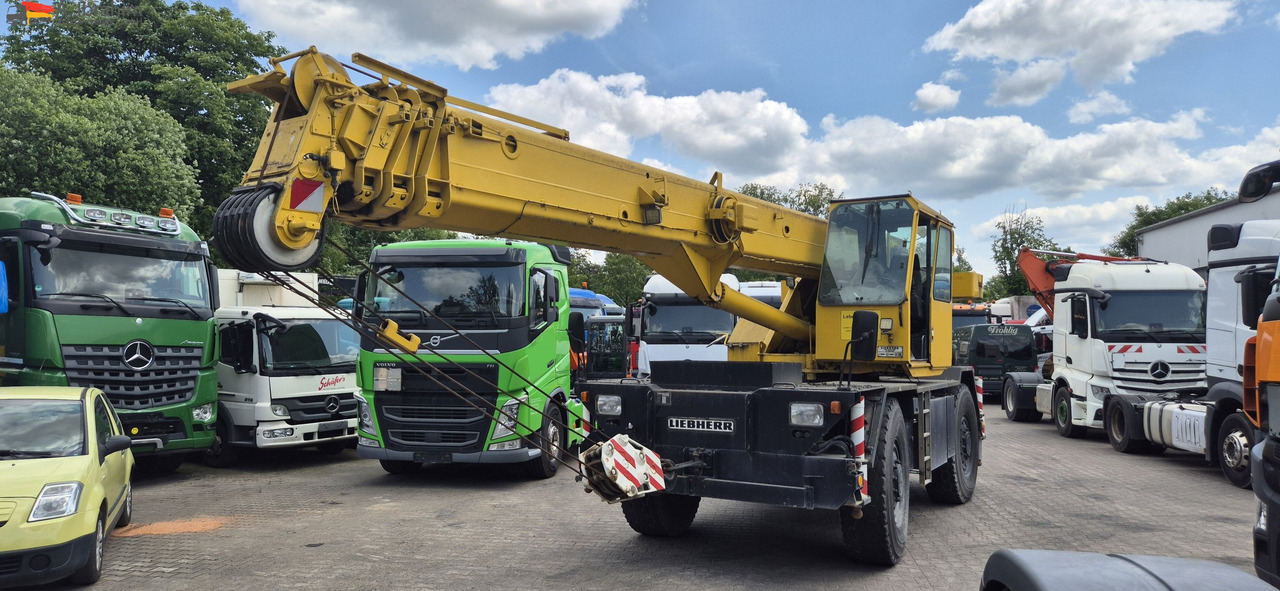 Liebherr LTL1025 | Autokran 4x4 | 25t Tragkraft | 26m Teleskopausleger | Allrad - Мобилен кран: слика 1 Liebherr LTL1025 | Autokran 4x4 | 25t Tragkraft | 26m Teleskopausleger | Allrad - Мобилен кран: слика 1