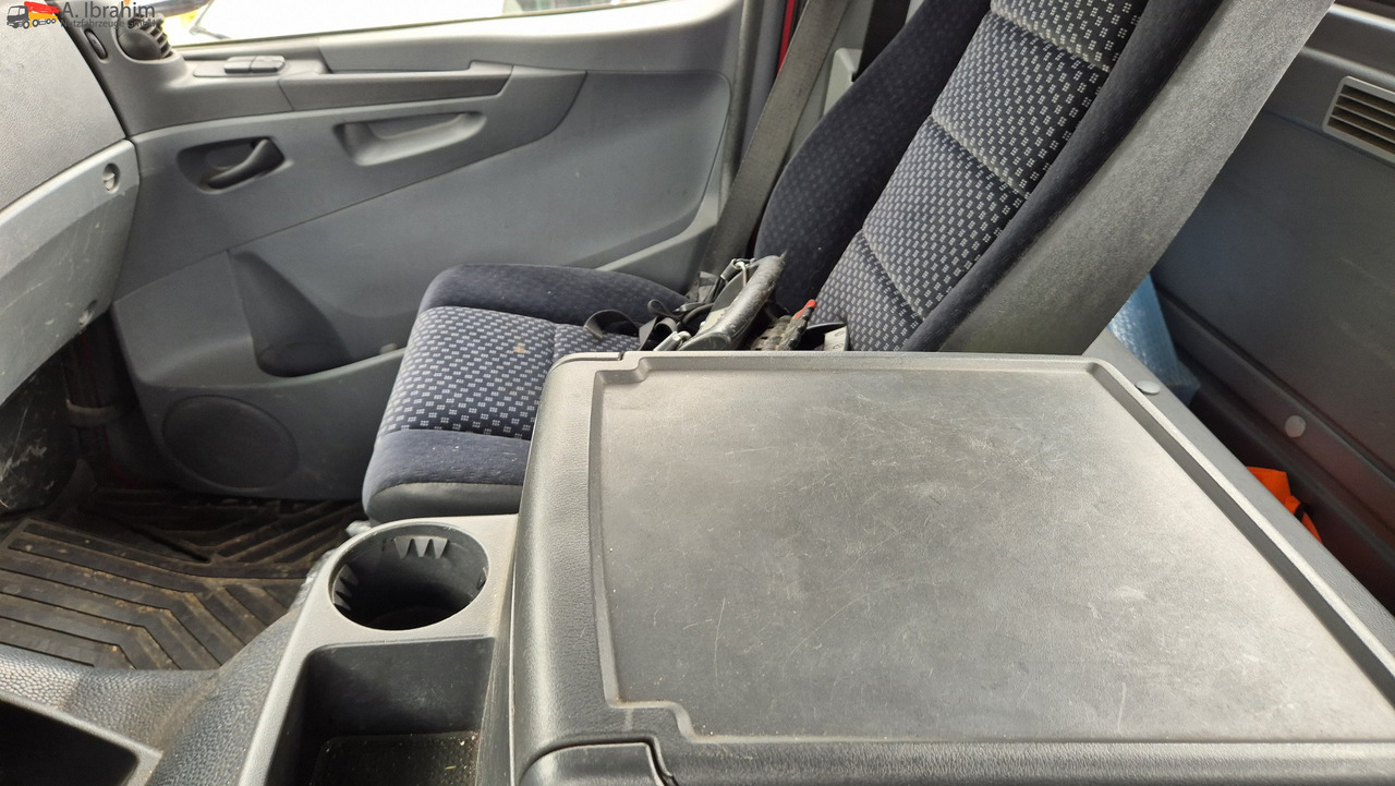 Mercedes-Benz 1829L mit Kran HIAB 111 Hiduo , Funk FB - Камион со платформа, Камион со кран: слика 5 Mercedes-Benz 1829L mit Kran HIAB 111 Hiduo , Funk FB - Камион со платформа, Камион со кран: слика 5