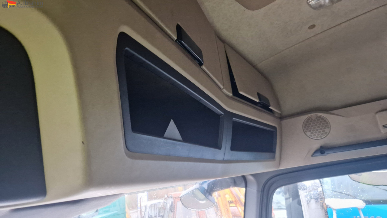 Mercedes-Benz 1845 Retarder Klima, Kühlschrank Edscha, Retarder, LBW, Zustand gut - Камион со церада: слика 5 Mercedes-Benz 1845 Retarder Klima, Kühlschrank Edscha, Retarder, LBW, Zustand gut - Камион со церада: слика 5