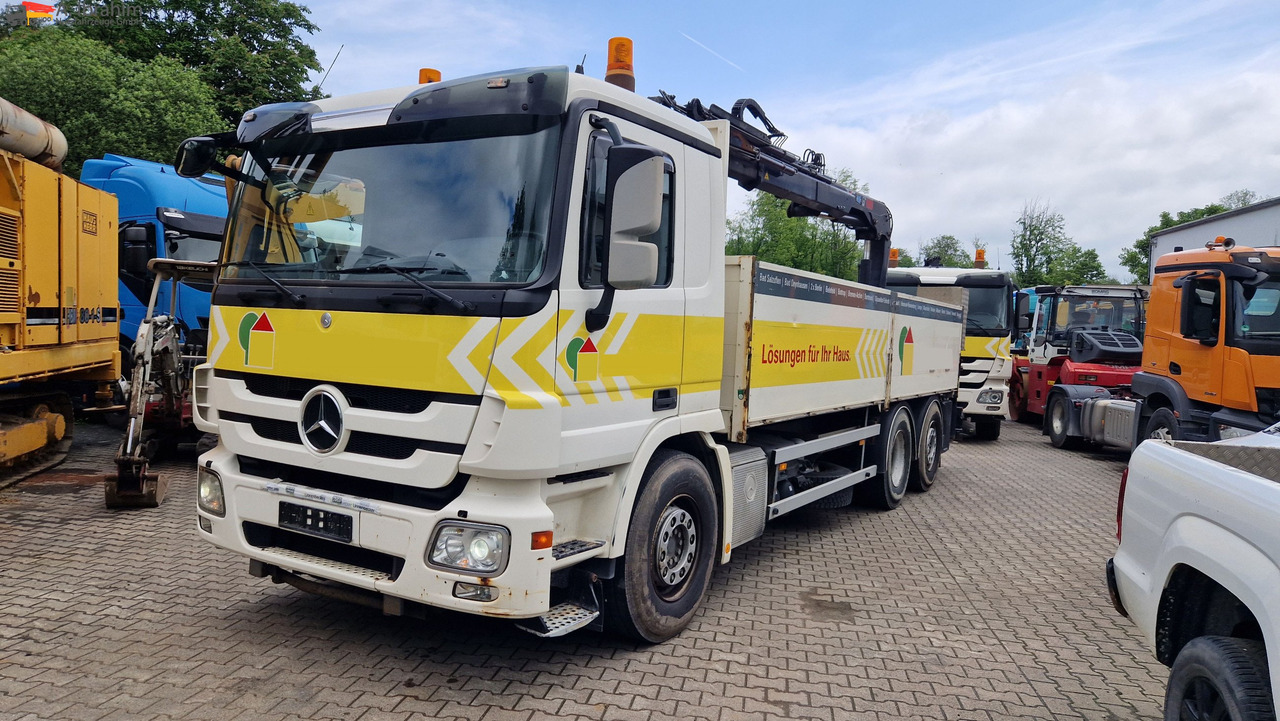 Mercedes-Benz 2541L Baustoff mit HIAB 122, Palettengabel Lift-Lenkachse, mp3 - Камион со кран, Камион со платформа: слика 1 Mercedes-Benz 2541L Baustoff mit HIAB 122, Palettengabel Lift-Lenkachse, mp3 - Камион со кран, Камион со платформа: слика 1