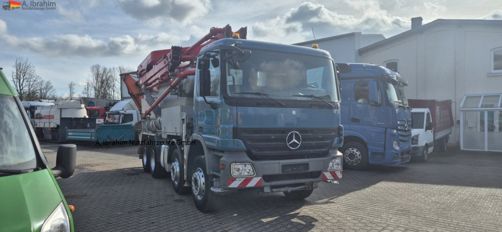 Mercedes-Benz 3241 PM 21-3 Liebherr 7 cbm PUMI Putzmeister Liebherr - Миксер пумпа: слика 1 Mercedes-Benz 3241 PM 21-3 Liebherr 7 cbm PUMI Putzmeister Liebherr - Миксер пумпа: слика 1