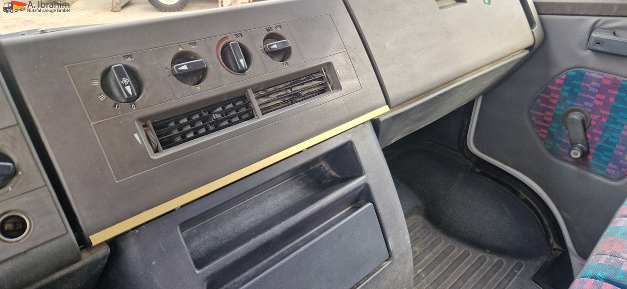 Mercedes-Benz 611 D  Meiller Kipper Tüv 2026 - Кипер: слика 2 Mercedes-Benz 611 D  Meiller Kipper Tüv 2026 - Кипер: слика 2