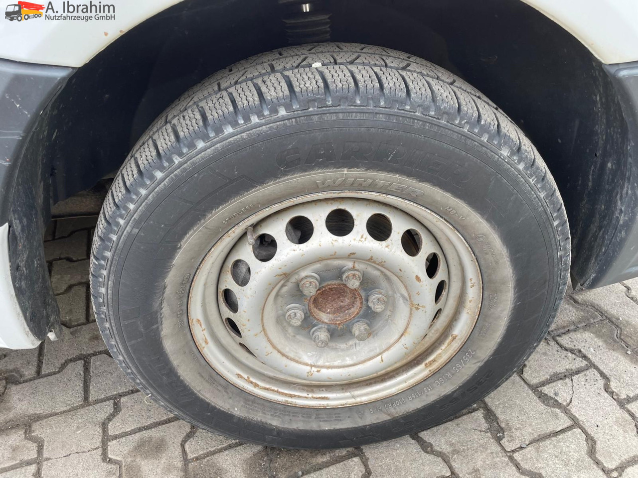 Mercedes-Benz Sprinter DB 319 CDI Geschlossen Kasten | 15 m³ | V6 | 4.5 m Radstand - Товарно комбе: слика 4 Mercedes-Benz Sprinter DB 319 CDI Geschlossen Kasten | 15 m³ | V6 | 4.5 m Radstand - Товарно комбе: слика 4