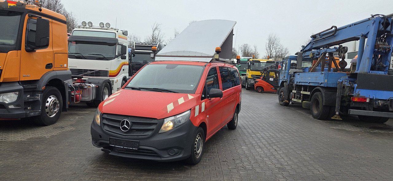 Mercedes-Benz Vito Tourer BF 3-GST Zeichen Anlage 3050 kg zzGw - Камион за продажба на добра: слика 1 Mercedes-Benz Vito Tourer BF 3-GST Zeichen Anlage 3050 kg zzGw - Камион за продажба на добра: слика 1