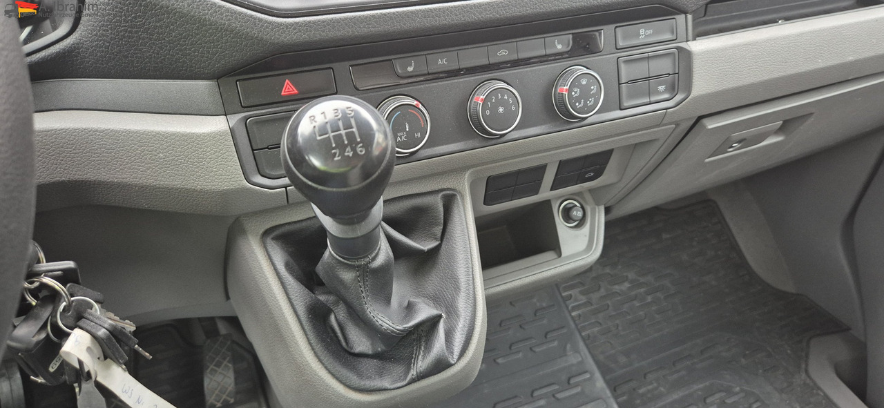 VW Crafter LBW, Vollausstattung - Комбе фургон: слика 2 VW Crafter LBW, Vollausstattung - Комбе фургон: слика 2