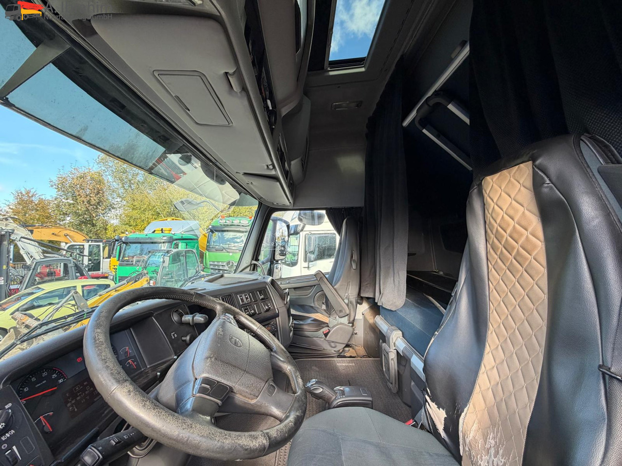 Volvo FH500 Meiller RK 20.70 | Lift-Lenkachse | 6x2 | Globetrotter - Камион со кука за подигање: слика 2 Volvo FH500 Meiller RK 20.70 | Lift-Lenkachse | 6x2 | Globetrotter - Камион со кука за подигање: слика 2