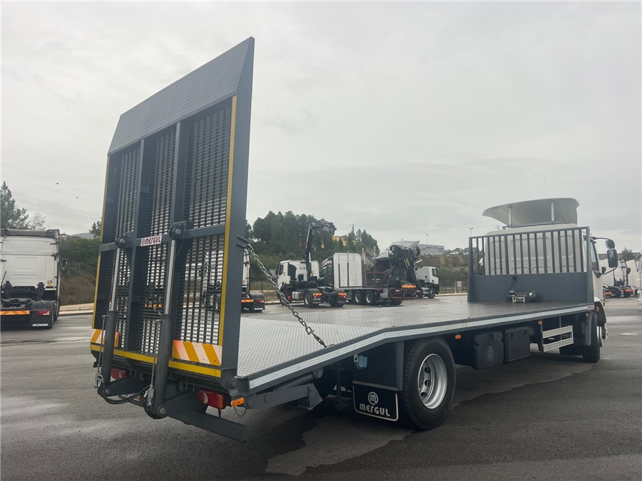 DAF LF 55.220 - Камион со платформа: слика 4 DAF LF 55.220 - Камион со платформа: слика 4