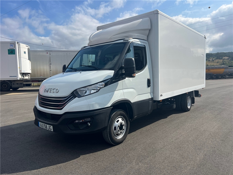 Iveco 35C16HA8 - Комбе фургон: слика 1 Iveco 35C16HA8 - Комбе фургон: слика 1