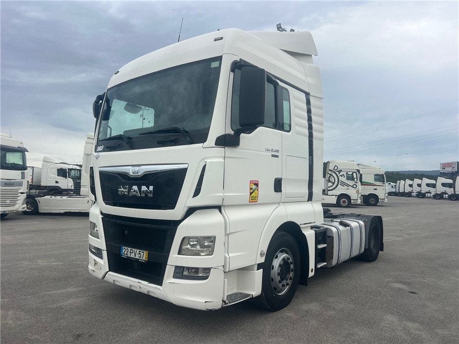 MAN TGX 18.480 / RETARDER - Камион влекач: слика 1 MAN TGX 18.480 / RETARDER - Камион влекач: слика 1