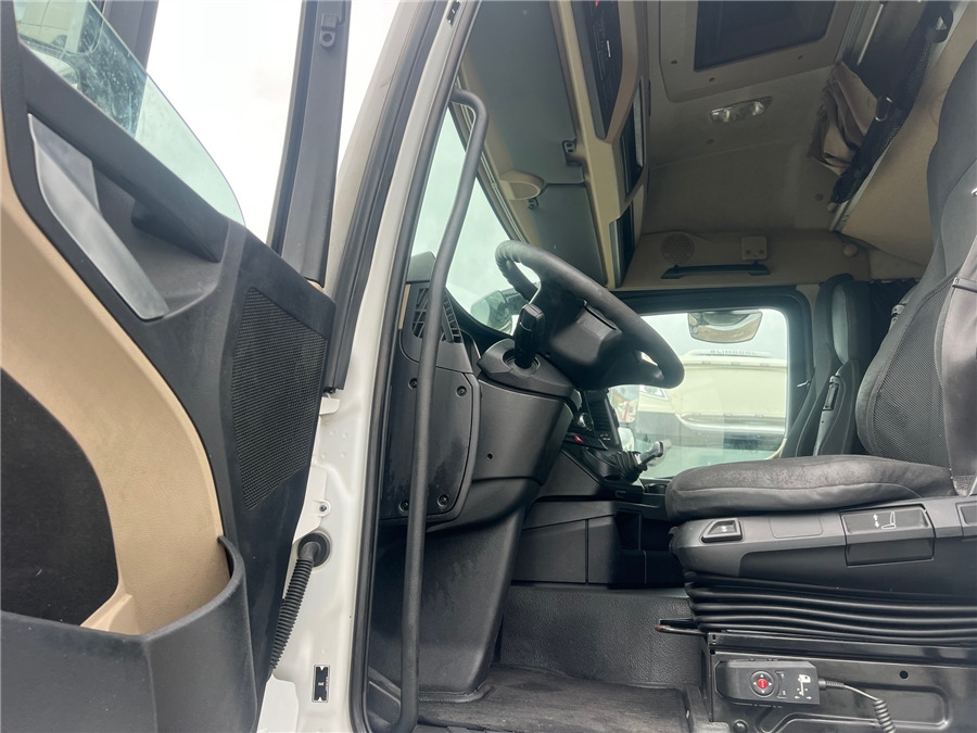 MERCEDES-BENZ ACTROS 1845 LS - Камион влекач: слика 5 MERCEDES-BENZ ACTROS 1845 LS - Камион влекач: слика 5