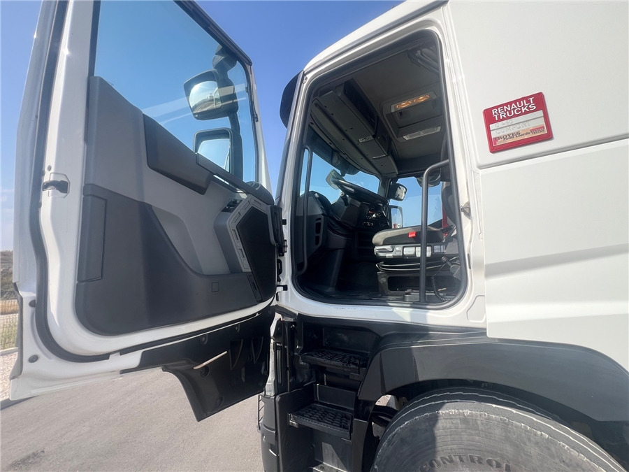 Лизинг на Renault C 460 Renault C 460: слика 14