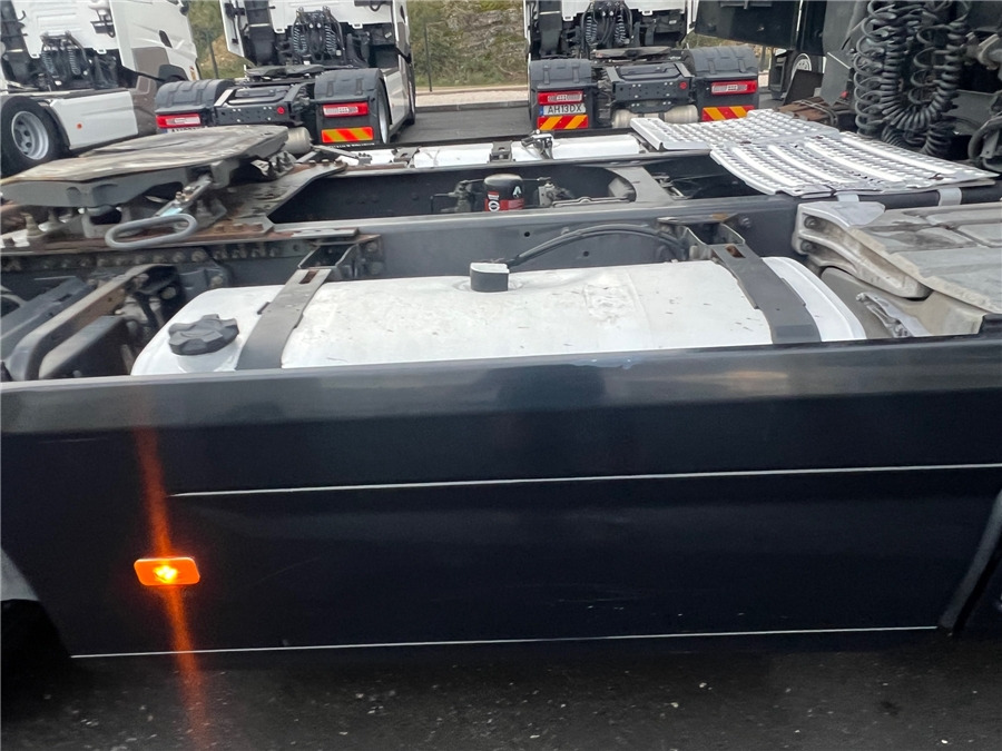 Камион влекач Renault T 520 HIGHCAB: слика 9