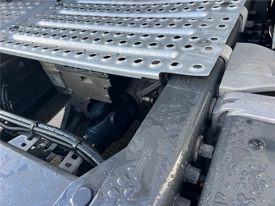 Камион влекач Volvo FH500 / RETARDER / IPARKCOOL: слика 8 Камион влекач Volvo FH500 / RETARDER / IPARKCOOL: слика 8