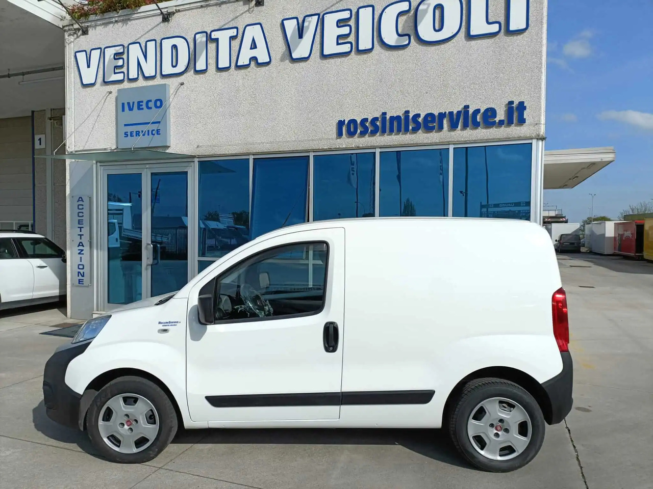 FIAT FIORINO SX - Товарно комбе: слика 3 FIAT FIORINO SX - Товарно комбе: слика 3
