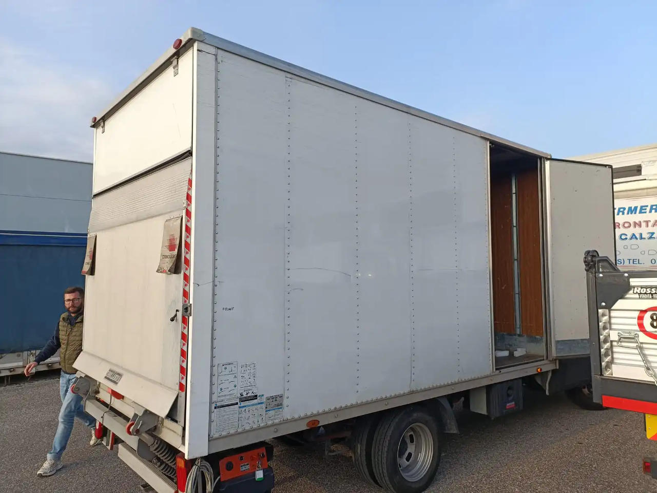 FURGONATO BOX - Заменски сандак/ Кутија: слика 2 FURGONATO BOX - Заменски сандак/ Кутија: слика 2