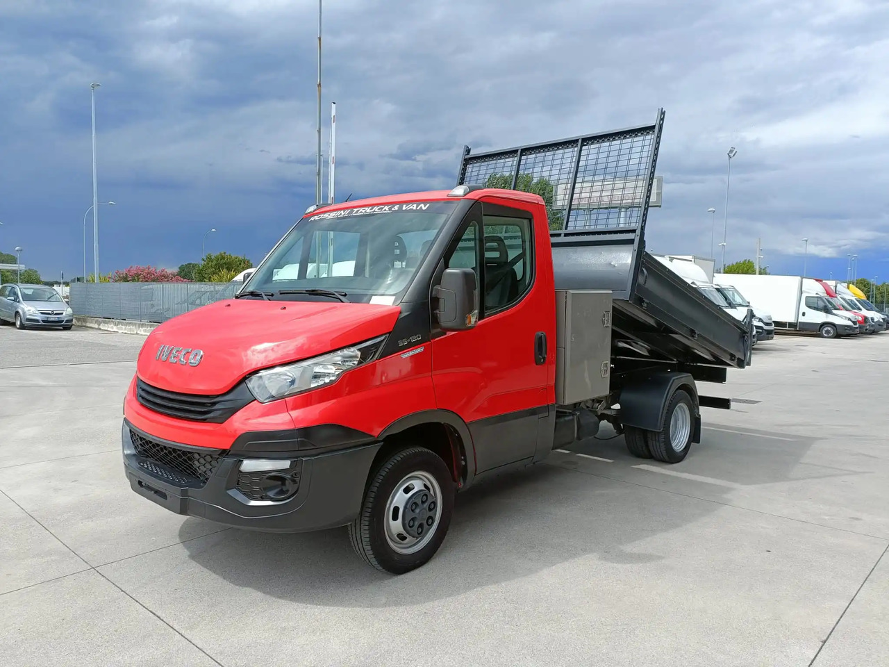 IVECO DAILY 35C12 RIBALTABILE - Комби кипер: слика 2 IVECO DAILY 35C12 RIBALTABILE - Комби кипер: слика 2