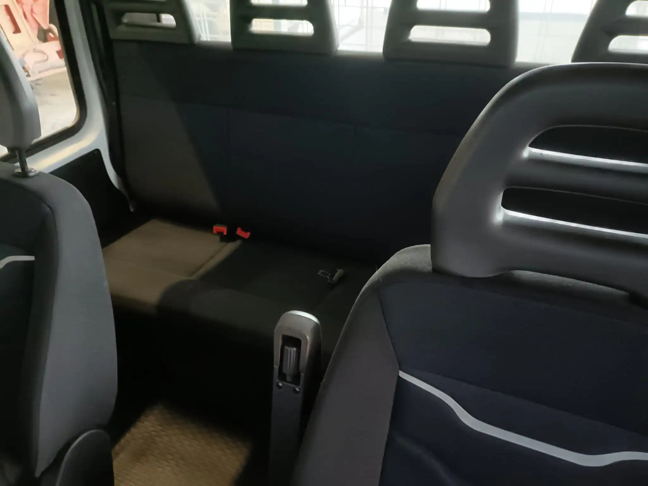 Комби кипер IVECO DAILY 35C14 DOPPIA CABINA RIBALTABILE 2.3: слика 15