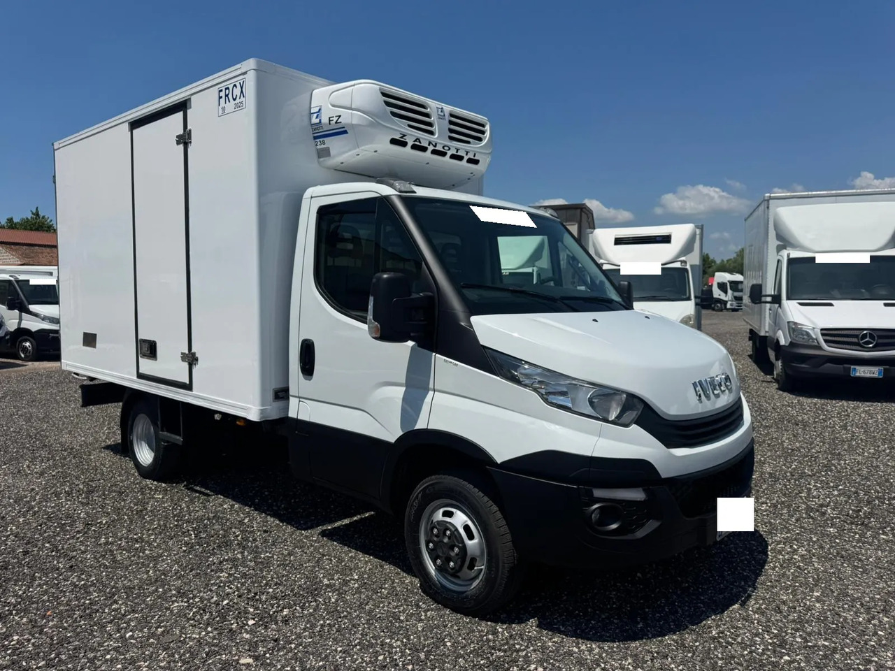 IVECO DAILY 35C18 FRIGO FRCX 10/2025 - Комбе ладилник: слика 1 IVECO DAILY 35C18 FRIGO FRCX 10/2025 - Комбе ладилник: слика 1