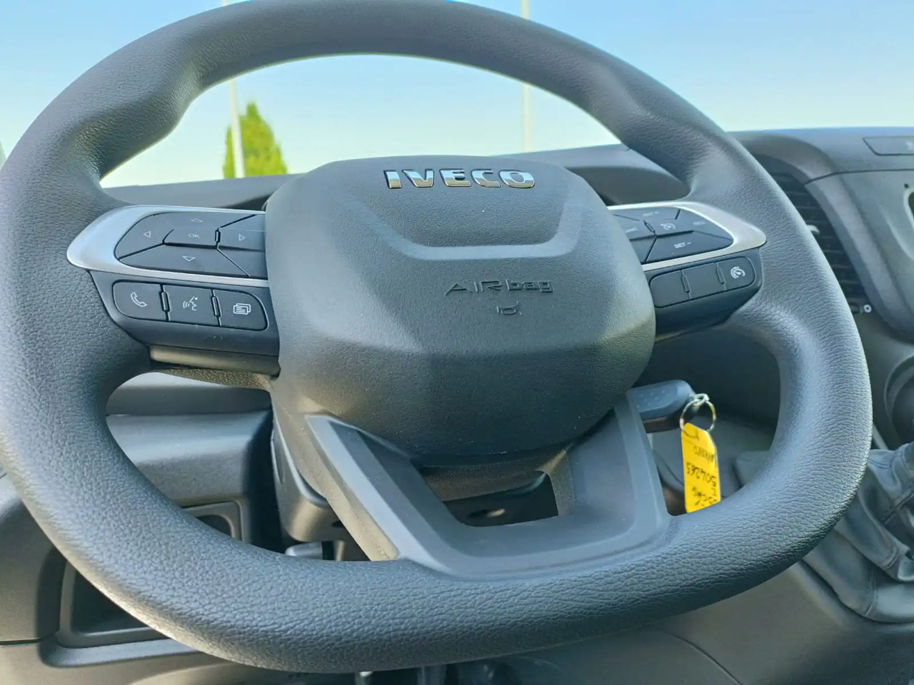 Товарно комбе IVECO DAILY 35S14 L2H2 CNG METANO KM 0: слика 14