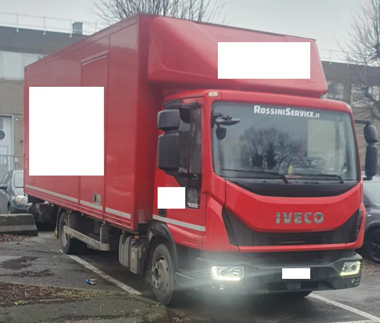 IVECO EUROCARGO 100E18 - Камион сандучар: слика 1 IVECO EUROCARGO 100E18 - Камион сандучар: слика 1