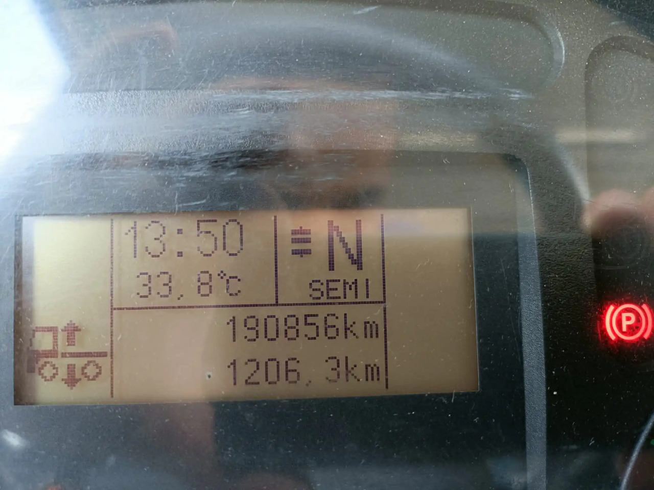 IVECO EUROCARGO 120E19P - Камион со кабинска шасија: слика 4 IVECO EUROCARGO 120E19P - Камион со кабинска шасија: слика 4