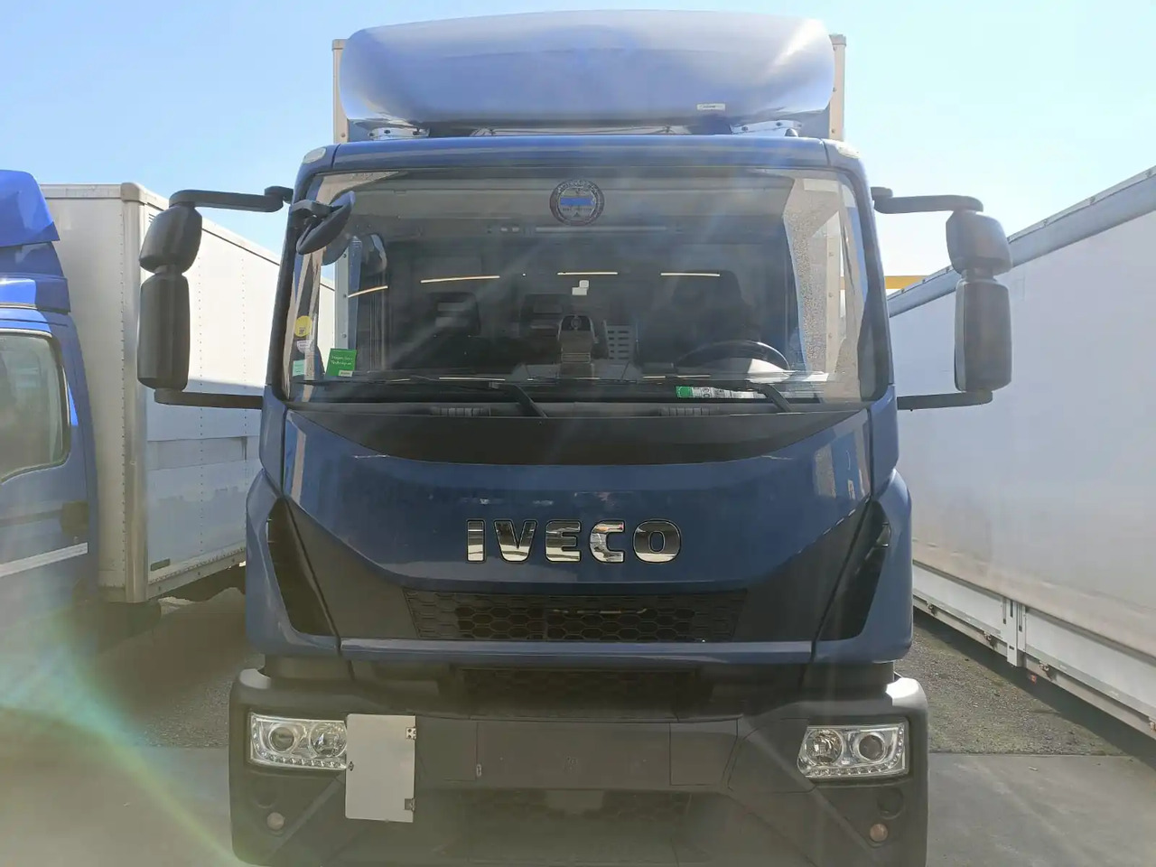 IVECO EUROCARGO 120E22 - Камион сандучар: слика 3 IVECO EUROCARGO 120E22 - Камион сандучар: слика 3