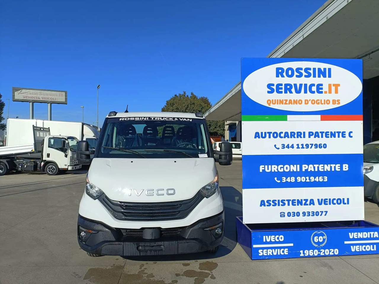 IVECO DAILY 35C16 DOPPIA CABINA 7 POSTI - Комбе: слика 2 IVECO DAILY 35C16 DOPPIA CABINA 7 POSTI - Комбе: слика 2