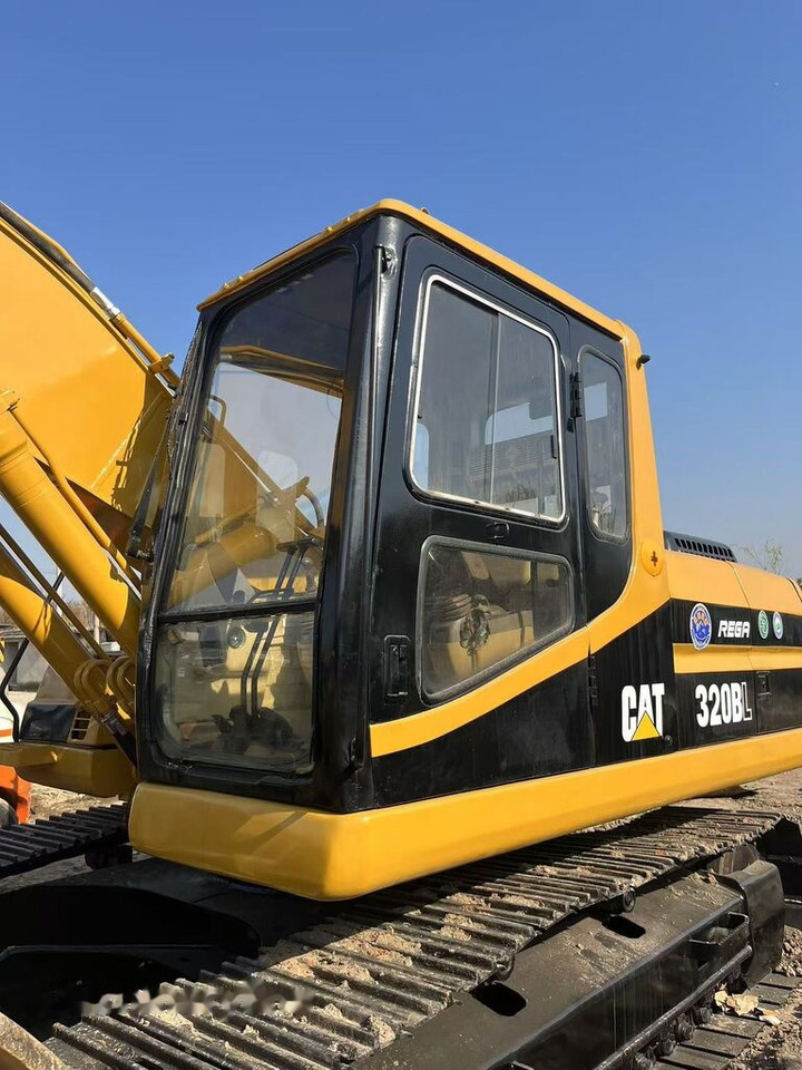 Caterpillar 320BL - Багер гасеничар: слика 4 Caterpillar 320BL - Багер гасеничар: слика 4