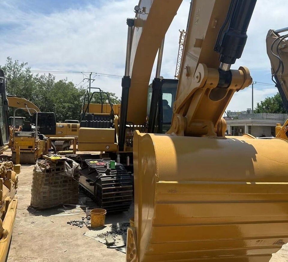 Багер гасеничар Caterpillar 330GC: слика 6